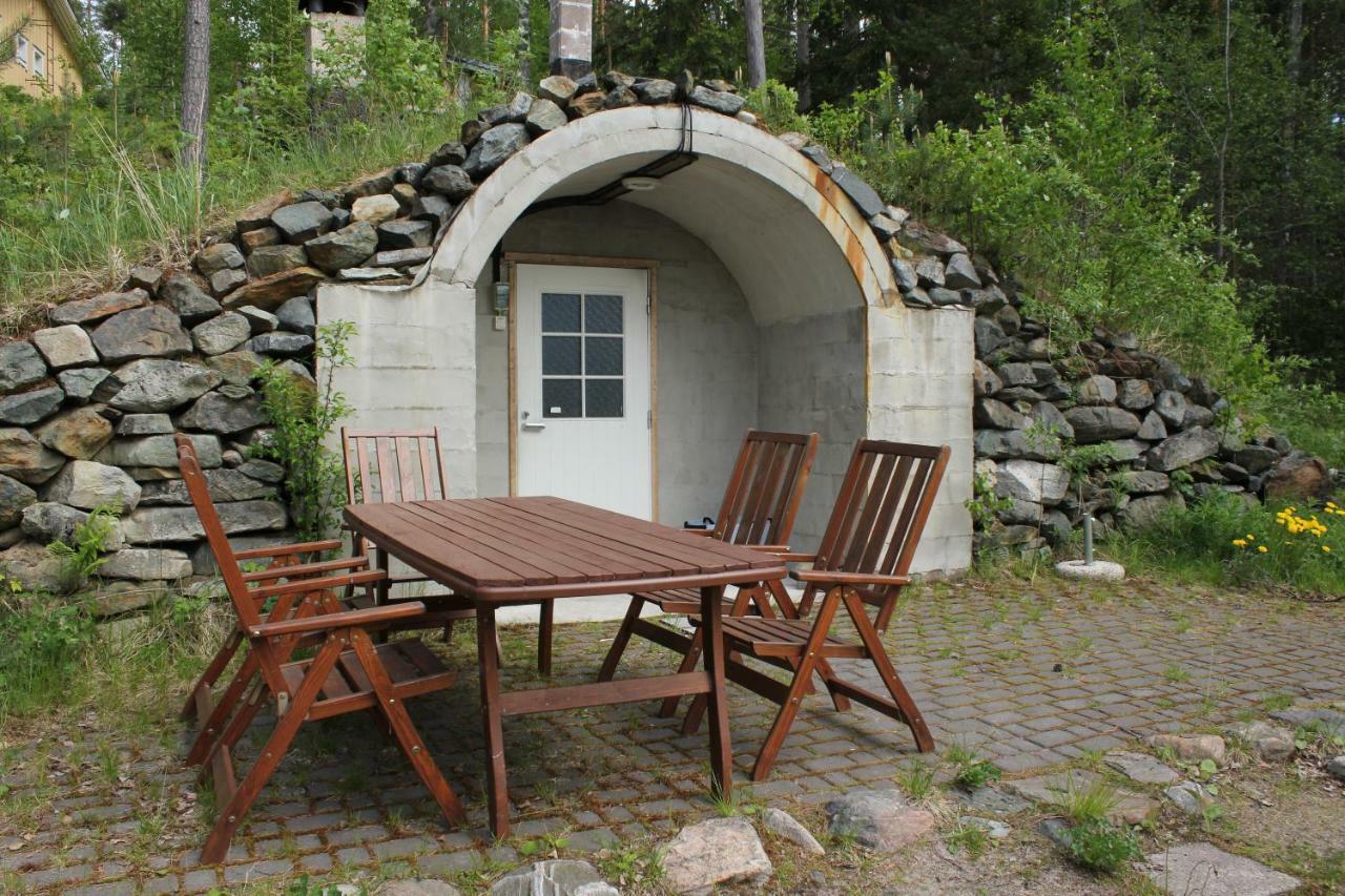 Lake Cottage Jaenisvaara Колинкюла Экстерьер фото